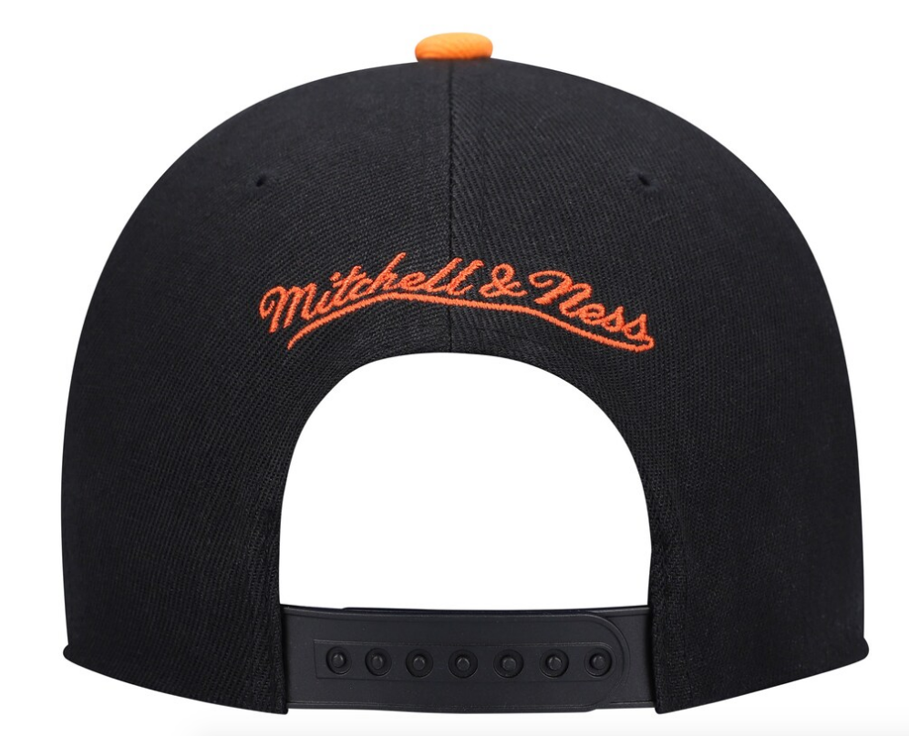 Men's New York Knicks Mitchell & Ness Hardwood Classics Reload 2.0 Snapback Adjustable Hat - Black/Orange